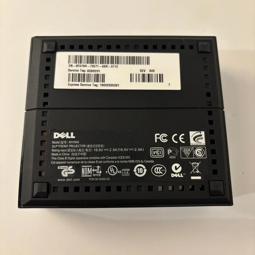 Dell M109S Micro DLP Projector Ultra Mobile Pocket Bundle w/ Power Cable Case